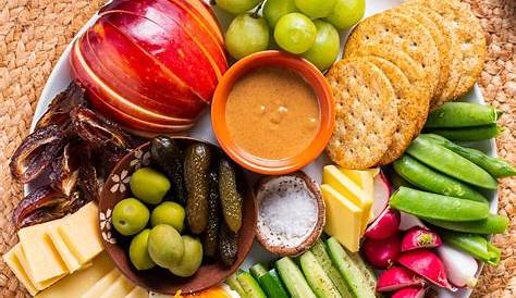 Low-calorie evening snacks for weight loss and belly fat